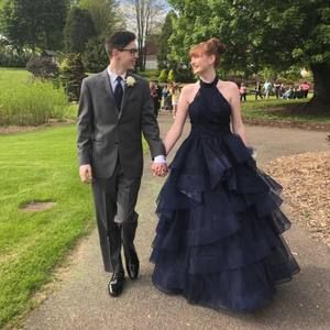 Meet your Posher, Levi